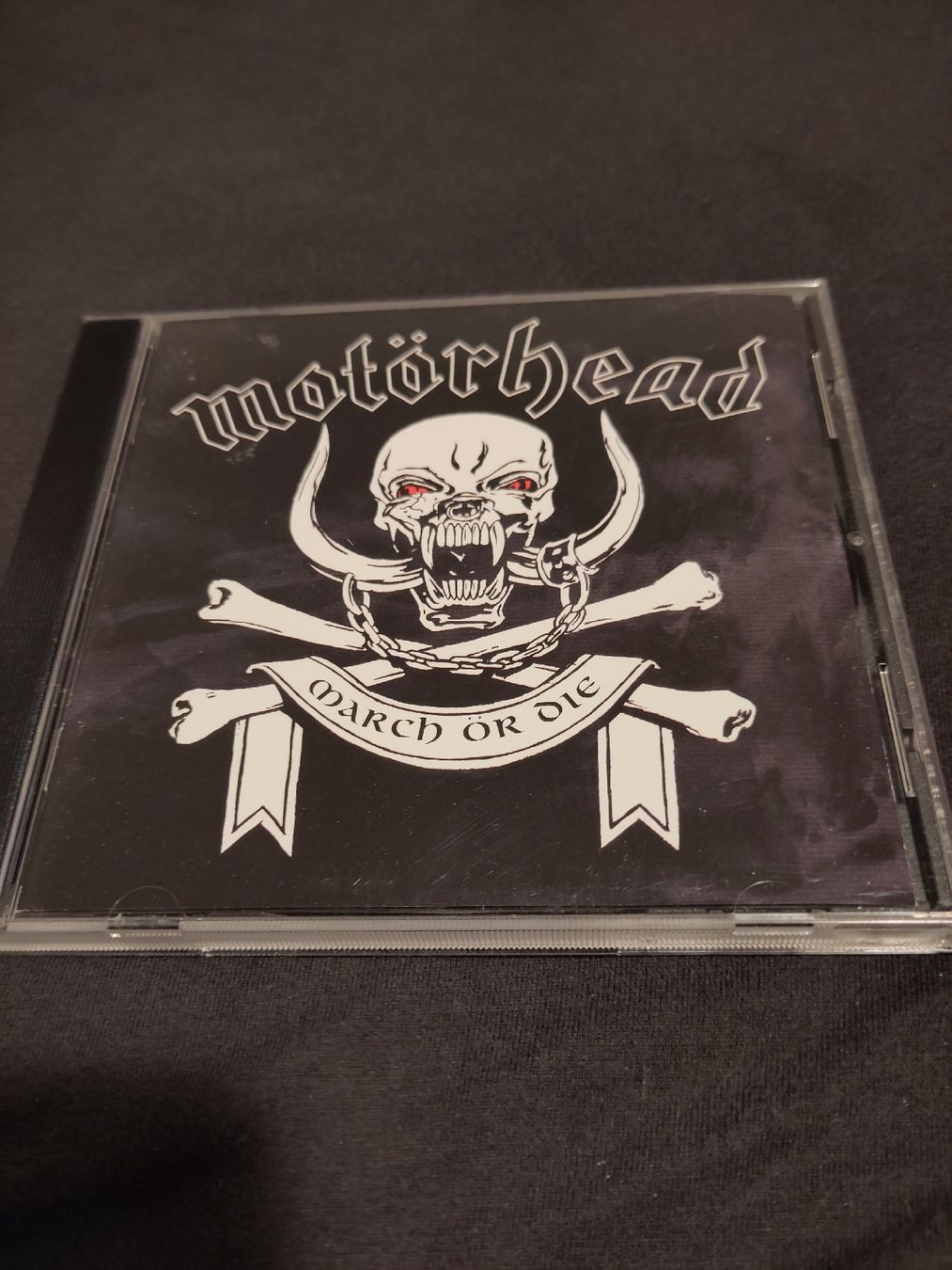 CDs: Motörhead - March ör die – Neu (gemäss Beschreibung) aus Zürich von Heldel