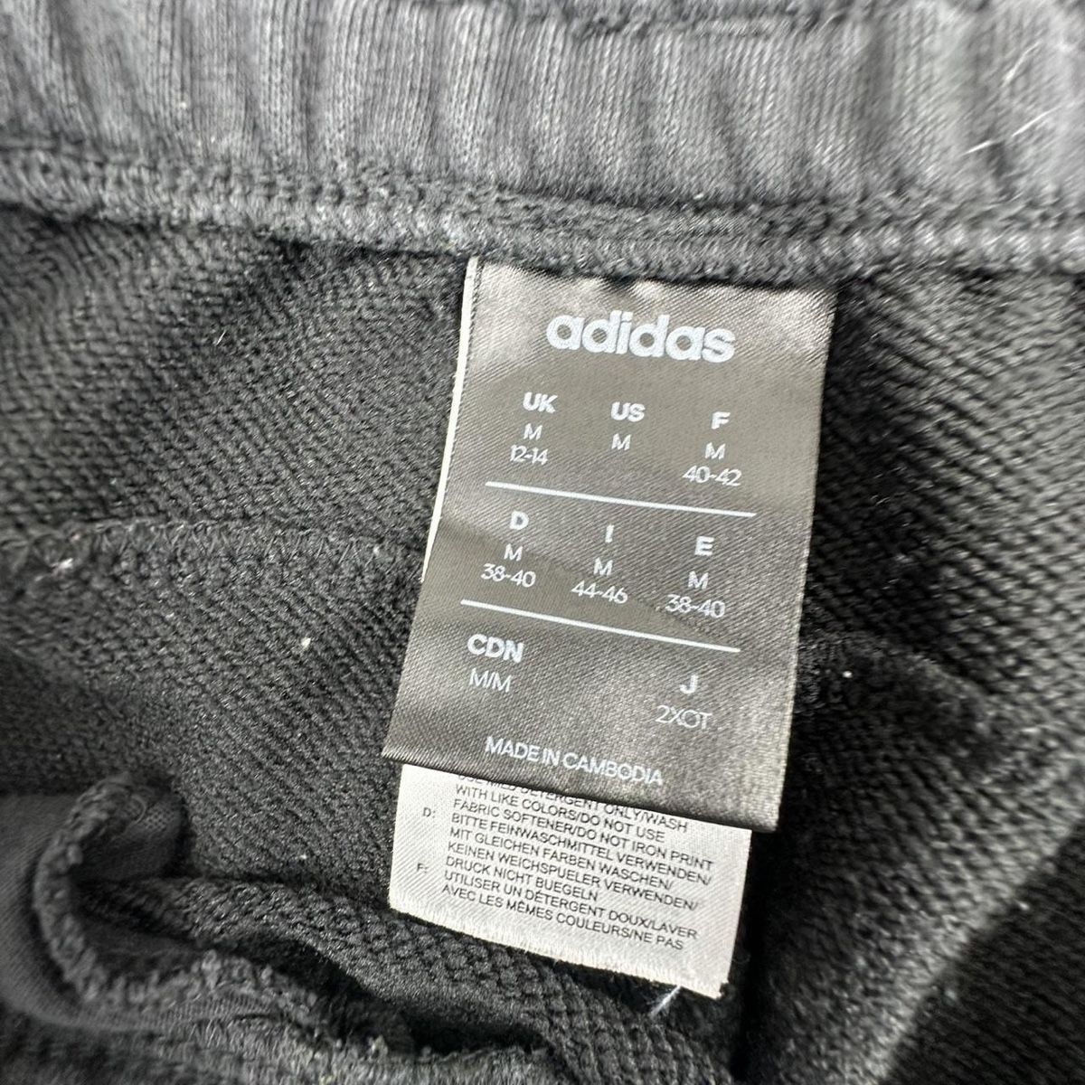 Adidas Pantaloni: Adidas sweatpants – Usato da Erlinsbach SO venduto da TogaResell 3