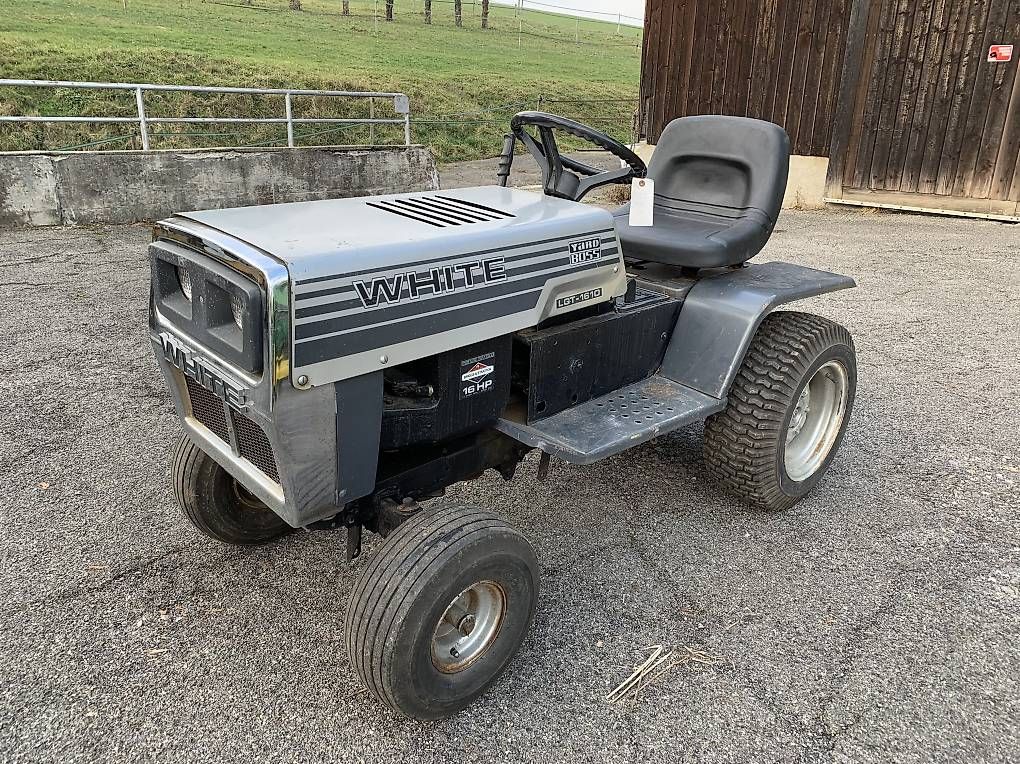 Rasenmäher: Rasentrakor White 1000 – Gebraucht aus Dielsdorf von Oldtimertraktoren 2
