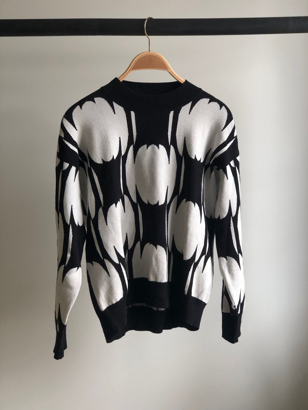 Hugo Boss Maglioni & Felpe: Damen Hugo Boss Pullover, Gr. M – Usato da Unterägeri venduto da Lerchemeerenge 1