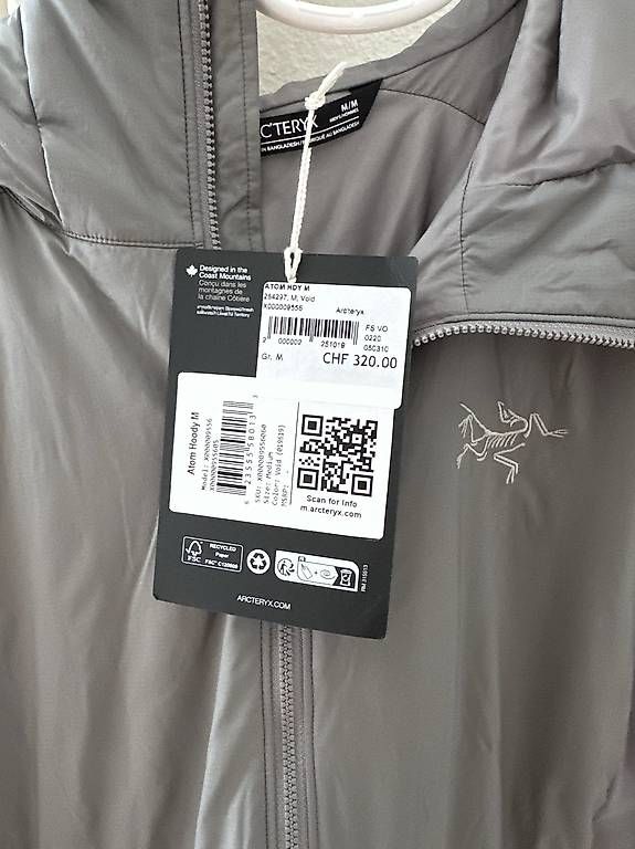 Giacche: Arcteryx Atom Hoody M – Nuovo e nell'imballaggio originale da Zürich venduto da Clara.Trixi 1