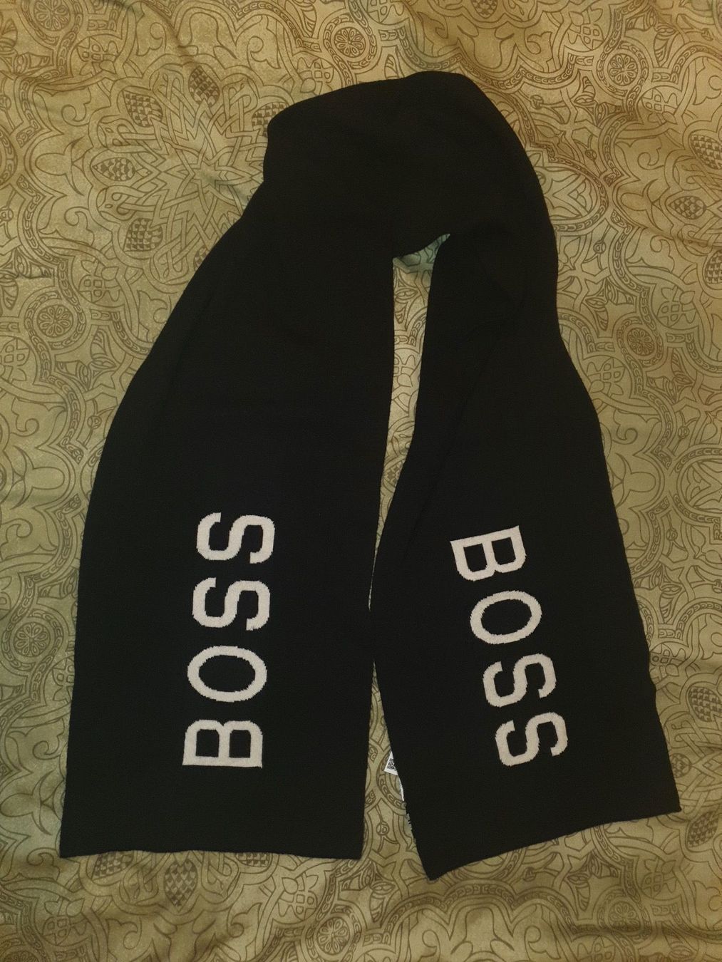 Echarpes: Hugo Boss MICATI Schal – D'occasion à Wettingen par mvilen 2