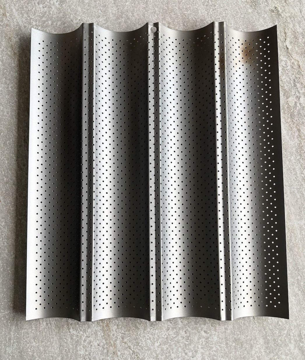 Teglie da forno: Moule à baguettes – Usato da Fortunau (Ayent) venduto da CicciStore