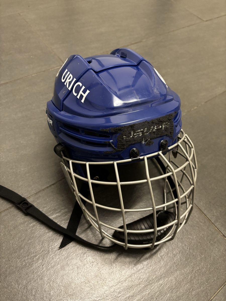 Bauer Caschi: Bauer Eishockeyhelm Grösse M – Usato da Diepoldsau venduto da 5RO5WE