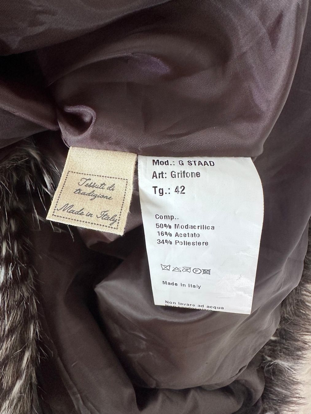 Cappotti: Faux Fur Grey Coat – Usato da Leysin venduto da cin_9sgy 3