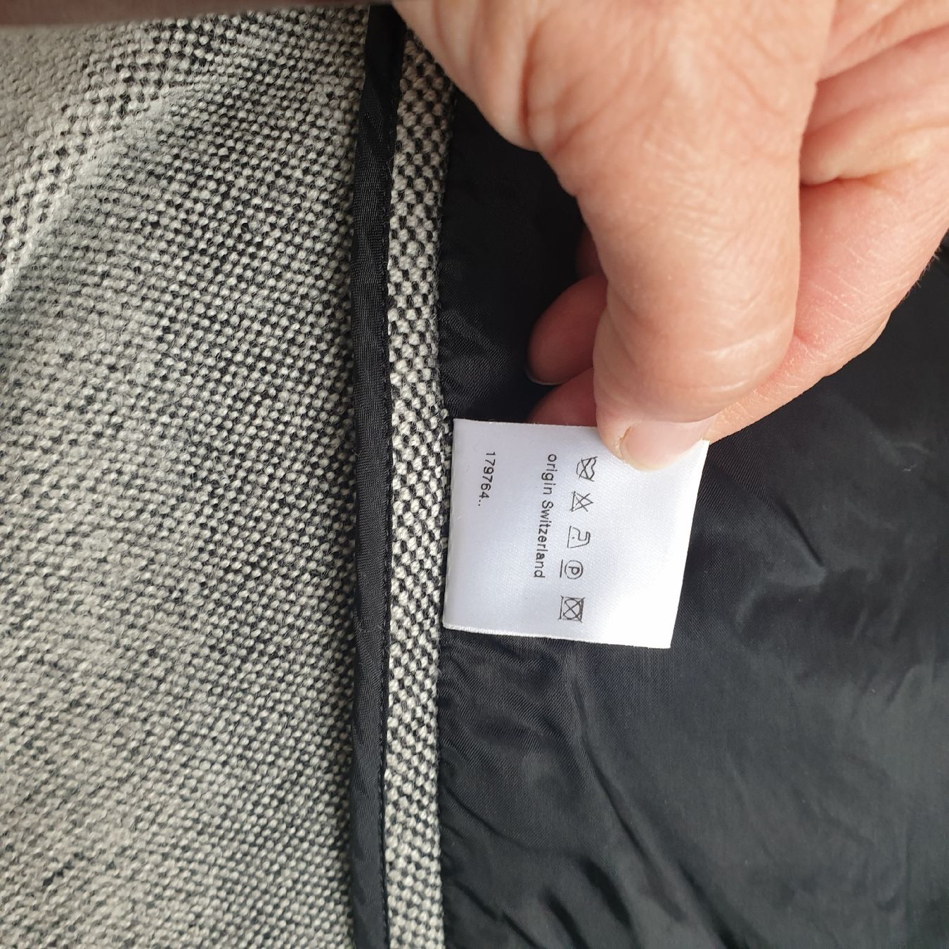Akris Giacche: Akris schöner Blazer Gr. 42 – Usato da Frenkendorf venduto da Moon111 5