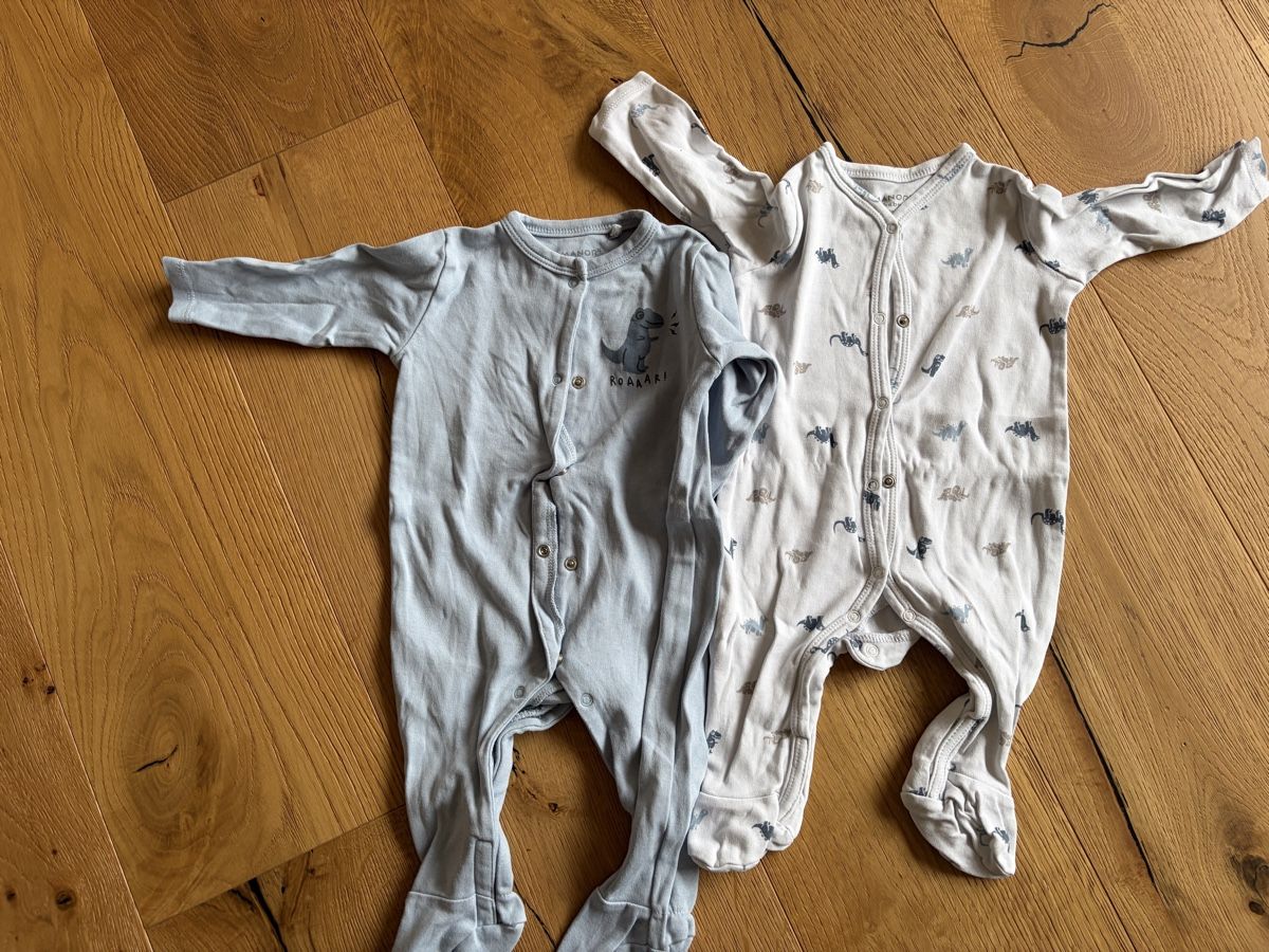 Pyjamas & Ähnliches: 4 Strampler Grösse 62 – Gebraucht aus Gähwil von sabu22 2