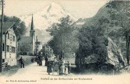 Erstfeld   UR   mit Bristenstock