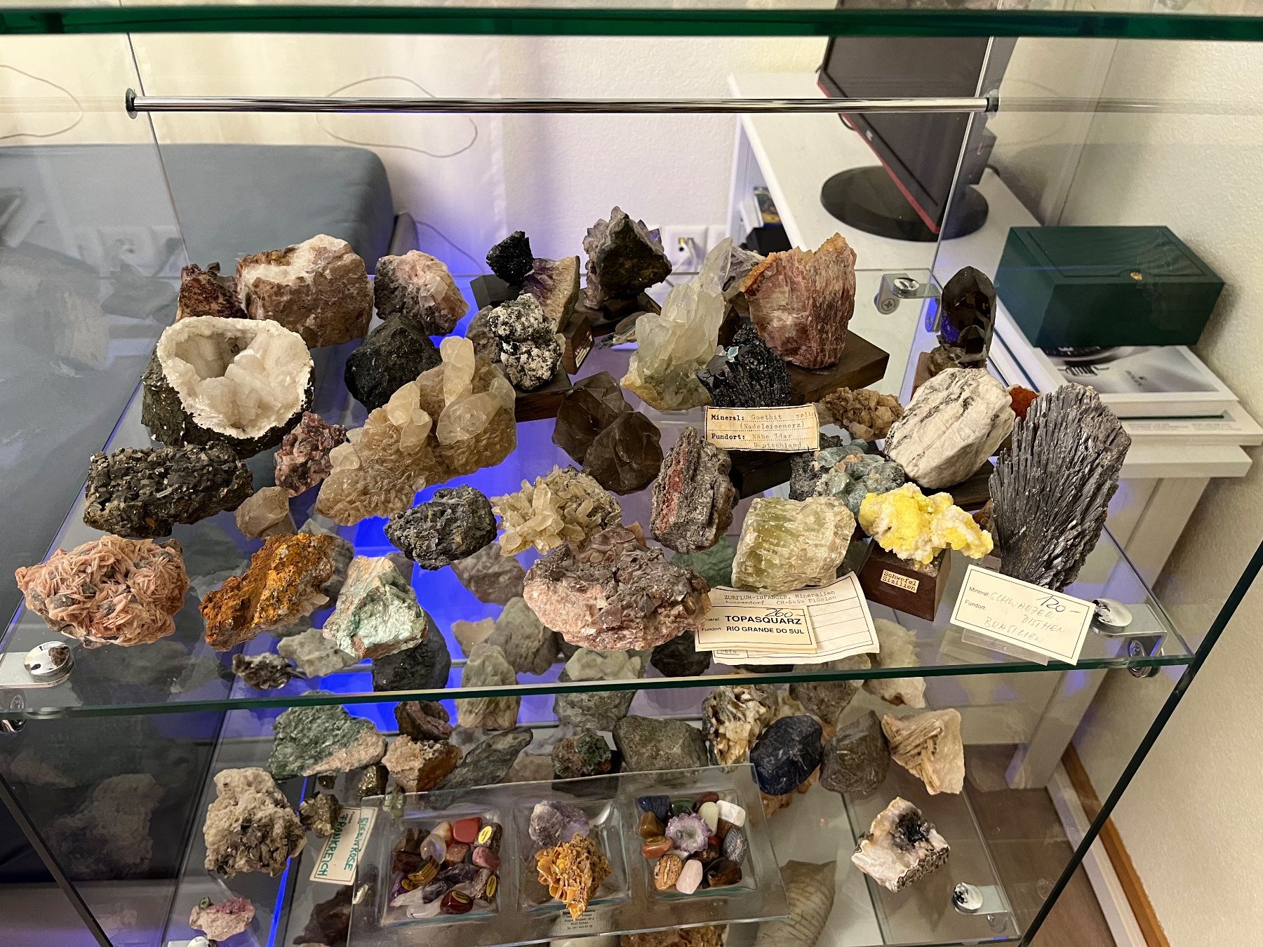Pietre preziose: Edelsteinsammlung – Usato da Hochdorf venduto da suatvid 1