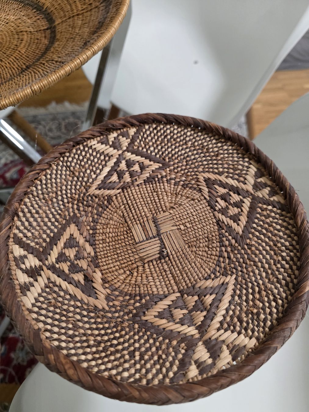 Tutte le decorazioni: Handgefertigte Dekorationskörbe aus Rattan – Usato da Basel venduto da soomer 2