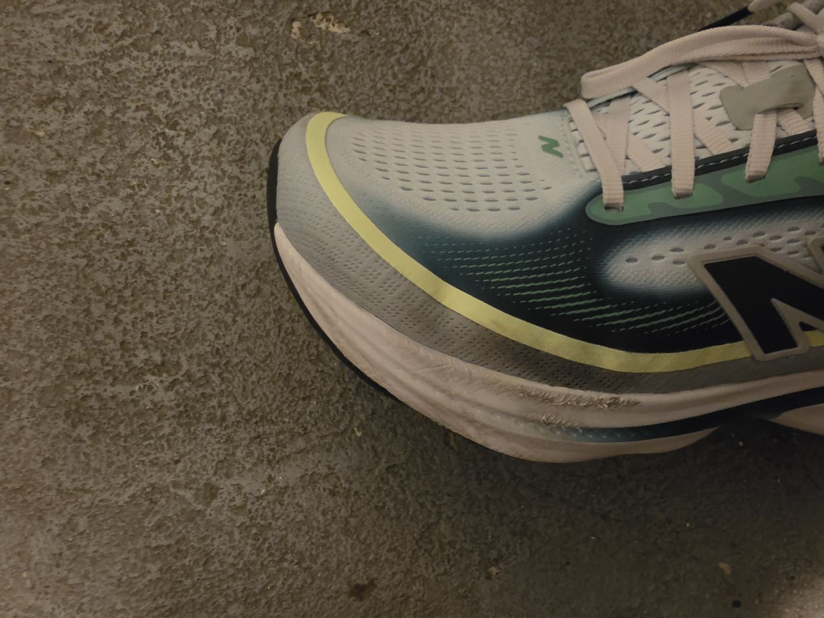 New Balance Scarpe da uomo: New Balance Ellipse 44 – Usato da Diepoldsau venduto da To_Rapid95 4