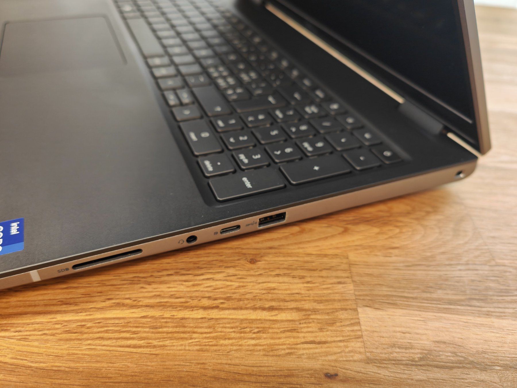 Dell Notebook: Dell Precision 7670 | i9-12950HX | 64GB | RTX A2000 | 500nit – Usato da Langenthal venduto da Bug13 4
