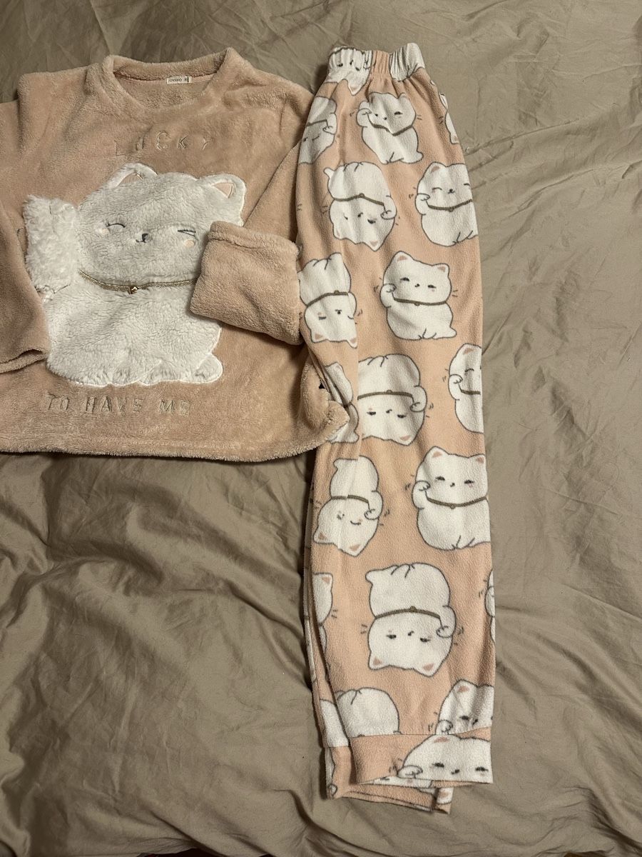 Oysho Negligees & Pigiami: Oysho Pyjama Set with Cat Design – Usato da Horgen venduto da Elizhadz 5