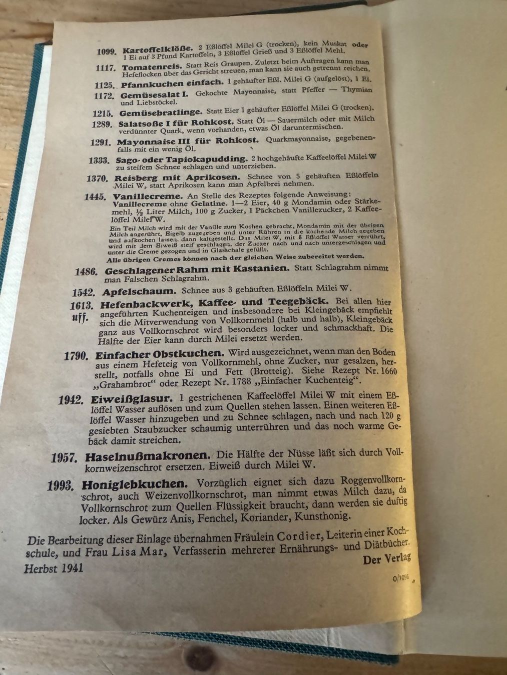 Bücher: Riehle-Kochbuch, Grosse illustrierte Ausgabe1941 – Gebraucht aus Neftenbach von Rose40 9