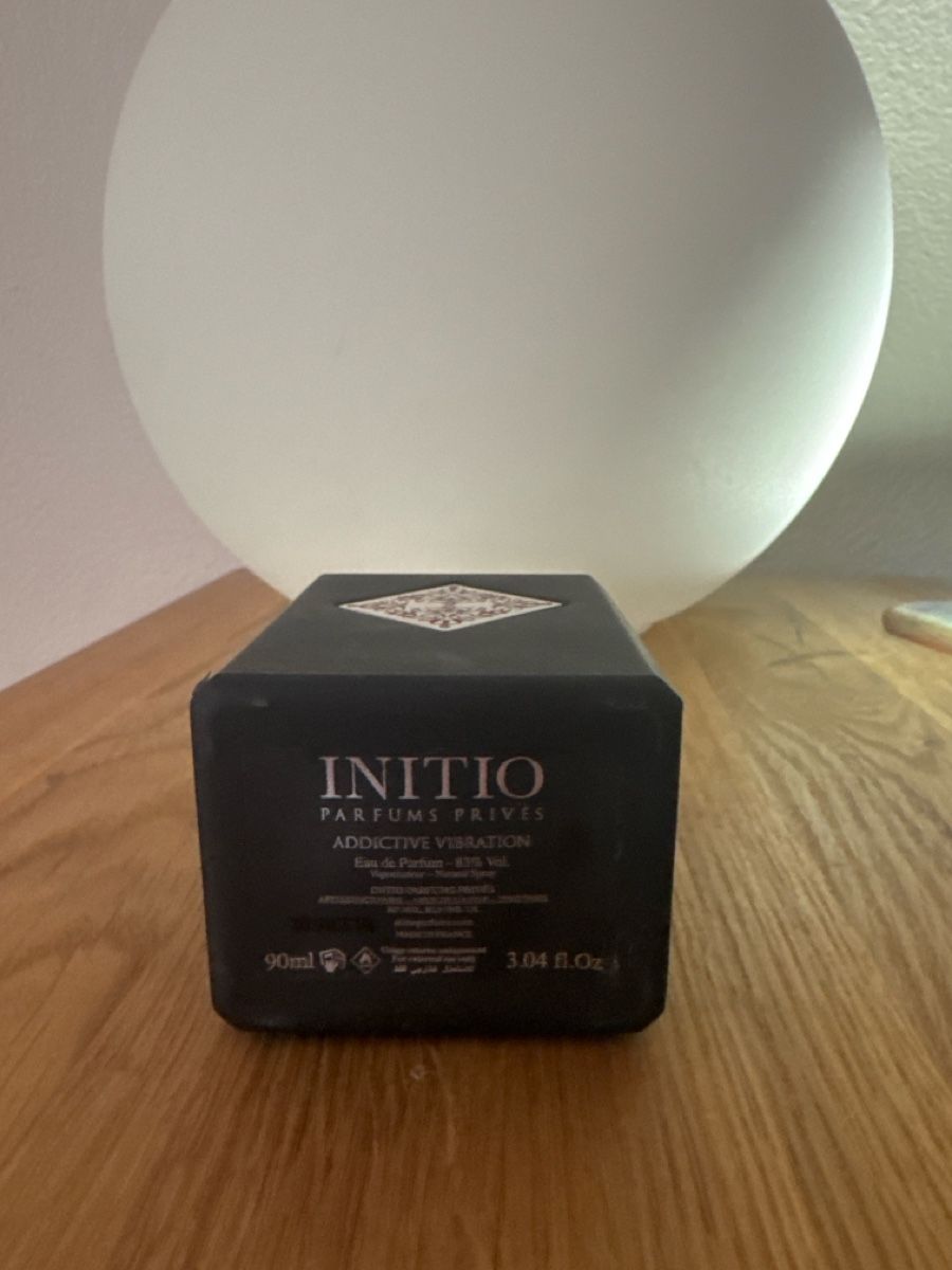 Initio Parfum & Eau de Toilette: Addictive Vibration 90 ml Initio Parfums - almost full – Gebraucht aus Zürich von MuchachaJ 2