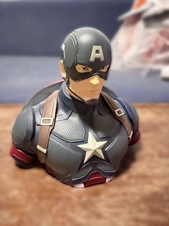 Statuette: Figurine Captain America – Usato da Vevey venduto da golden_ratio