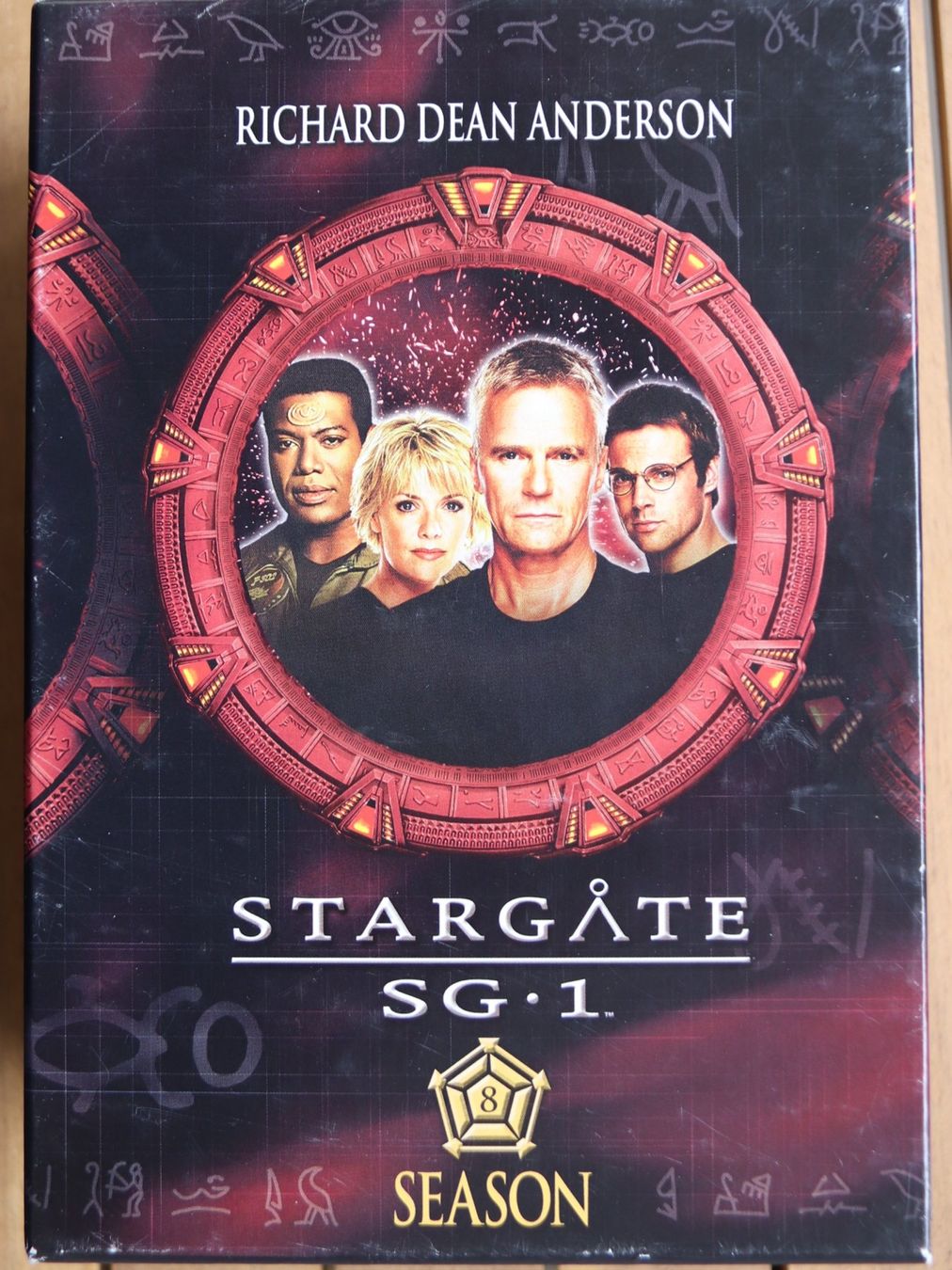 Tutti i DVDs: Stargate Season 8 – Usato da Glattfelden venduto da Sirax