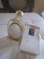 Alte Parfumflacon mit Spiegel