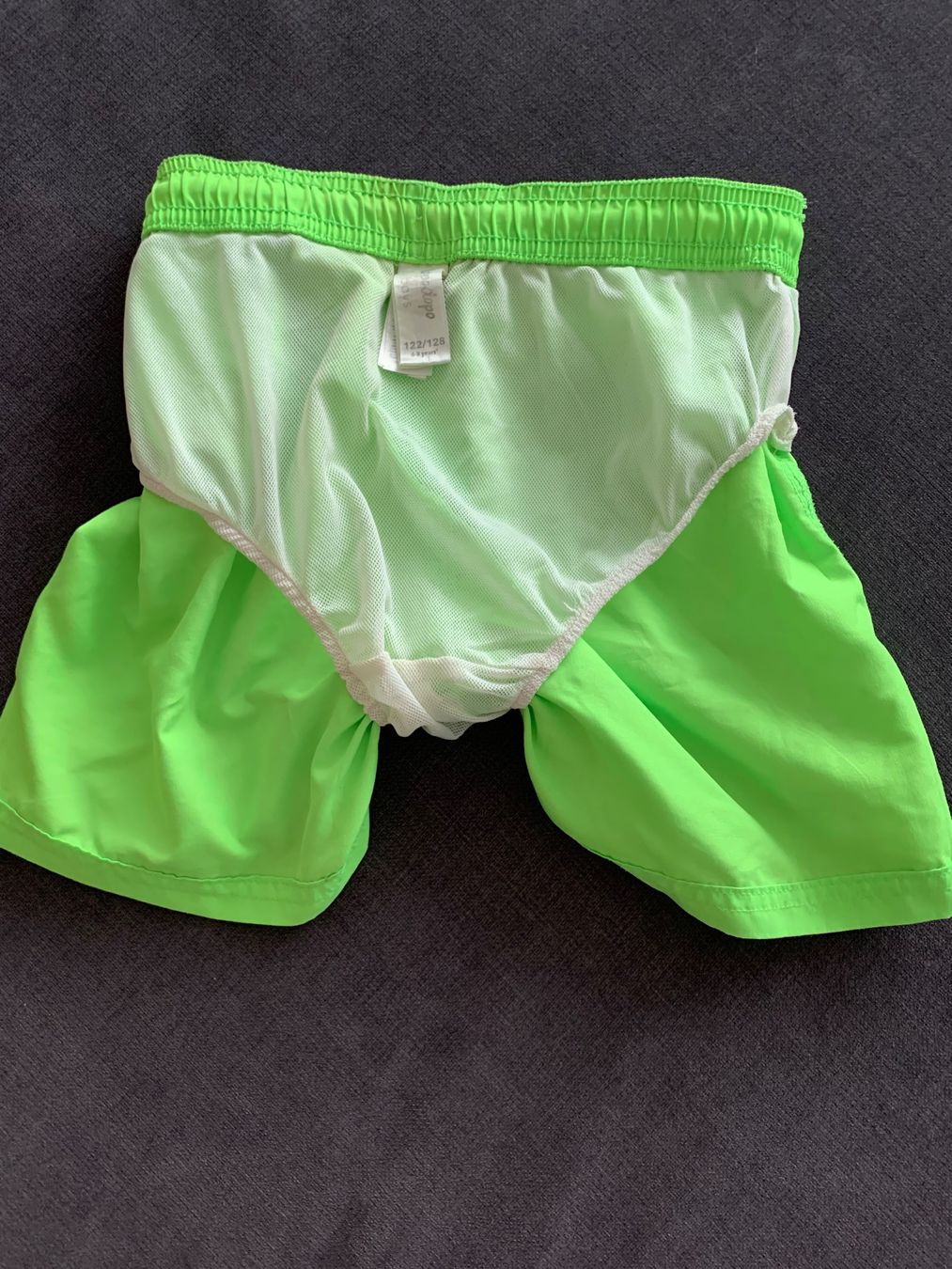 Pantaloni: Badehose Junge Gr. 122/128 – Usato da Bülach venduto da engeli92 1