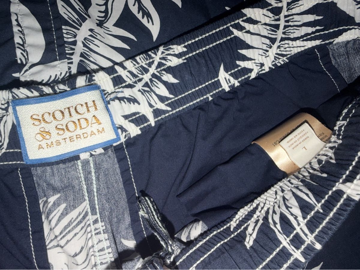 Scotch Soda Lotti di vestiti: Scotch & Soda Hemd und Shorts – Usato da Bern venduto da howi72 1