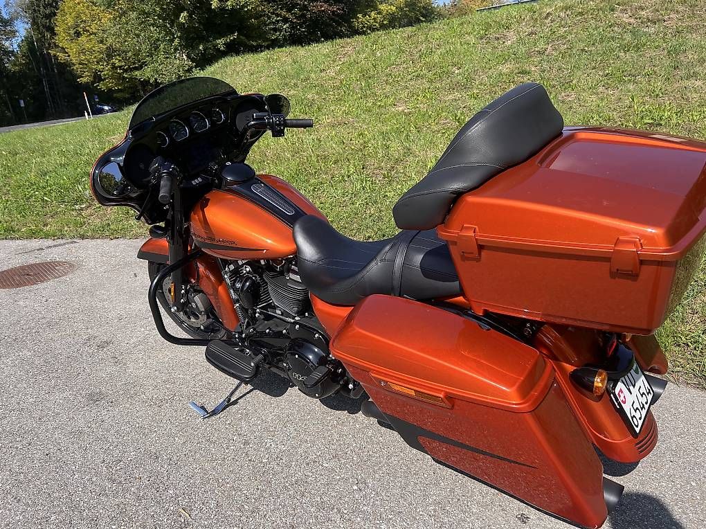 Harley-Davidson Chopper: Harley street glide special 114 – Usato da Les Monts de Corsier venduto da fra_w7qf 4