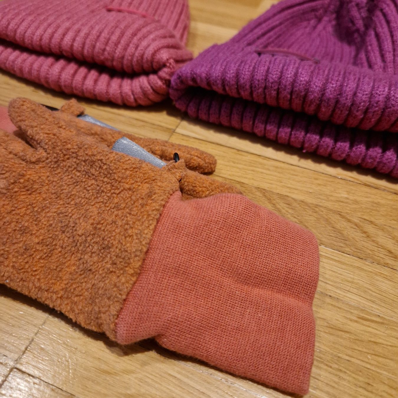 Sterntaler Lotti & Set di vestiti: Kleiderpacket: 2 Kappen, 1 Handschuh – Usato da Seuzach venduto da beinthemoment.ch 4