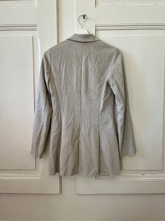 Jacken: Jacke hellgrau XS – Gebraucht aus Bern von tan_2rrh 1