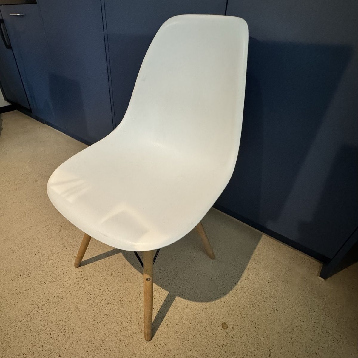 Sedie: EAMES/VITRA Replika Design Stuhl - Top Zustand! – Usato da Zürich venduto da VZN 3