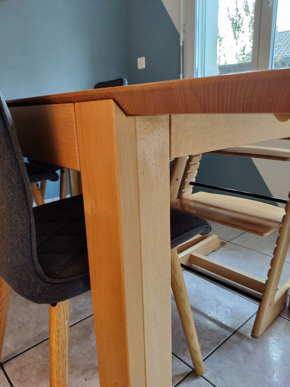 Tables: Tisch Massiv Buche – D'occasion à Niederglatt SG par sae_5wcf 2