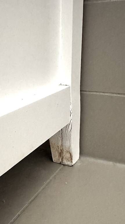 Mobili per bagno: Waschbecken Unterschrank weiss – Usato da Basel venduto da R__Mueller 4