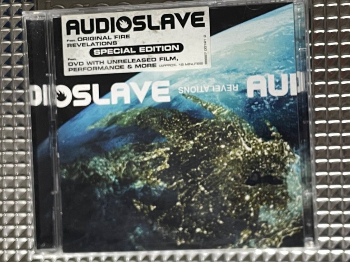 CD: Audioslave-Revelations – Usato da Muri b. Bern venduto da AdidasCollector