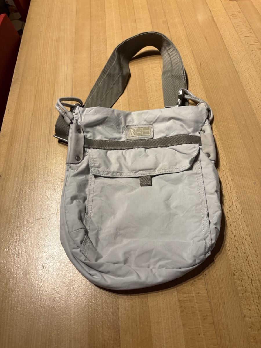 Sacs femmes: Sac  – Neuf (Voir description) à Uvrier par lou_dhk8
