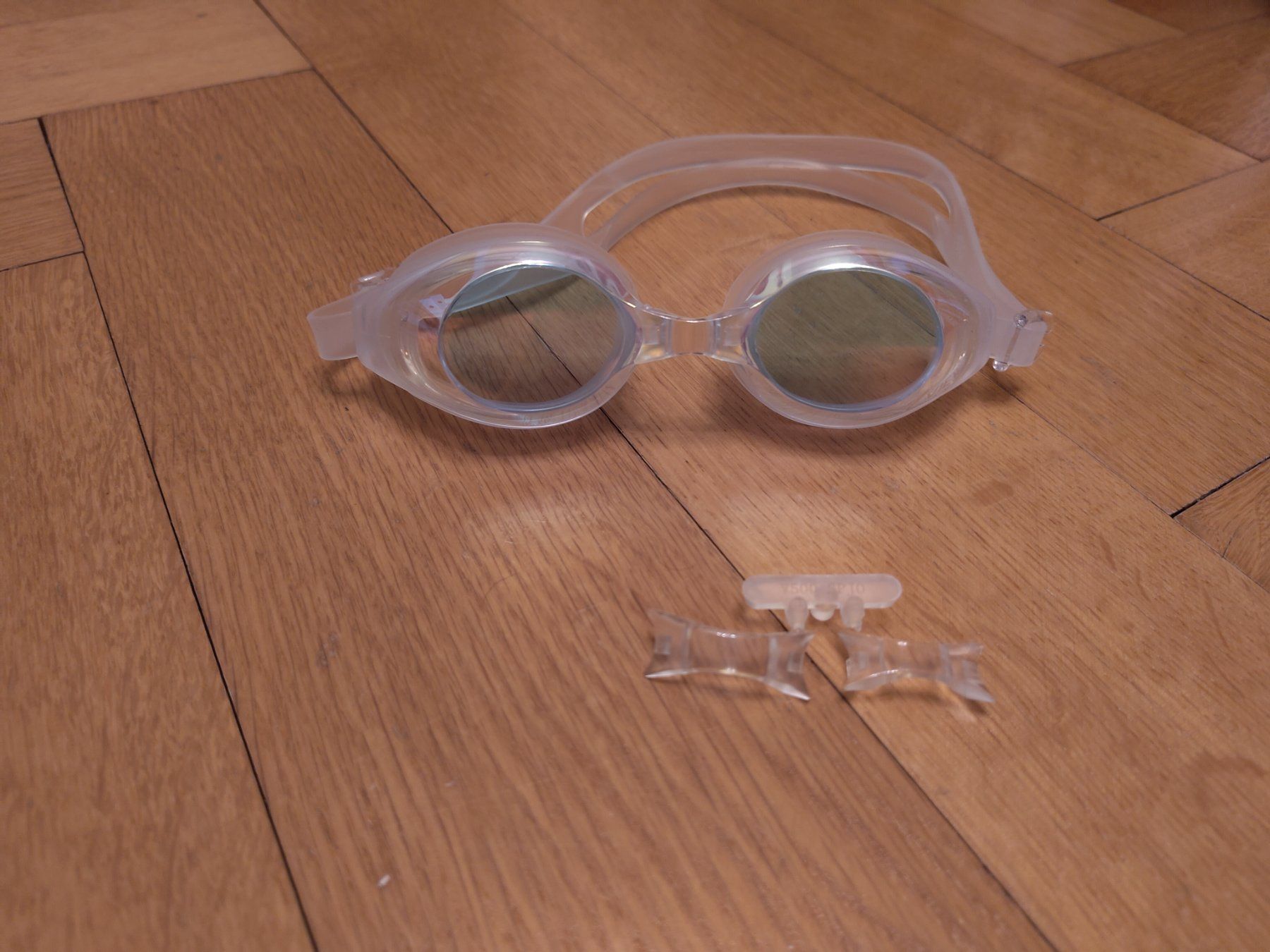Lunettes & Verres: Schwimmbrille – Neuf (Voir description) à Liebefeld par mk00q982 1