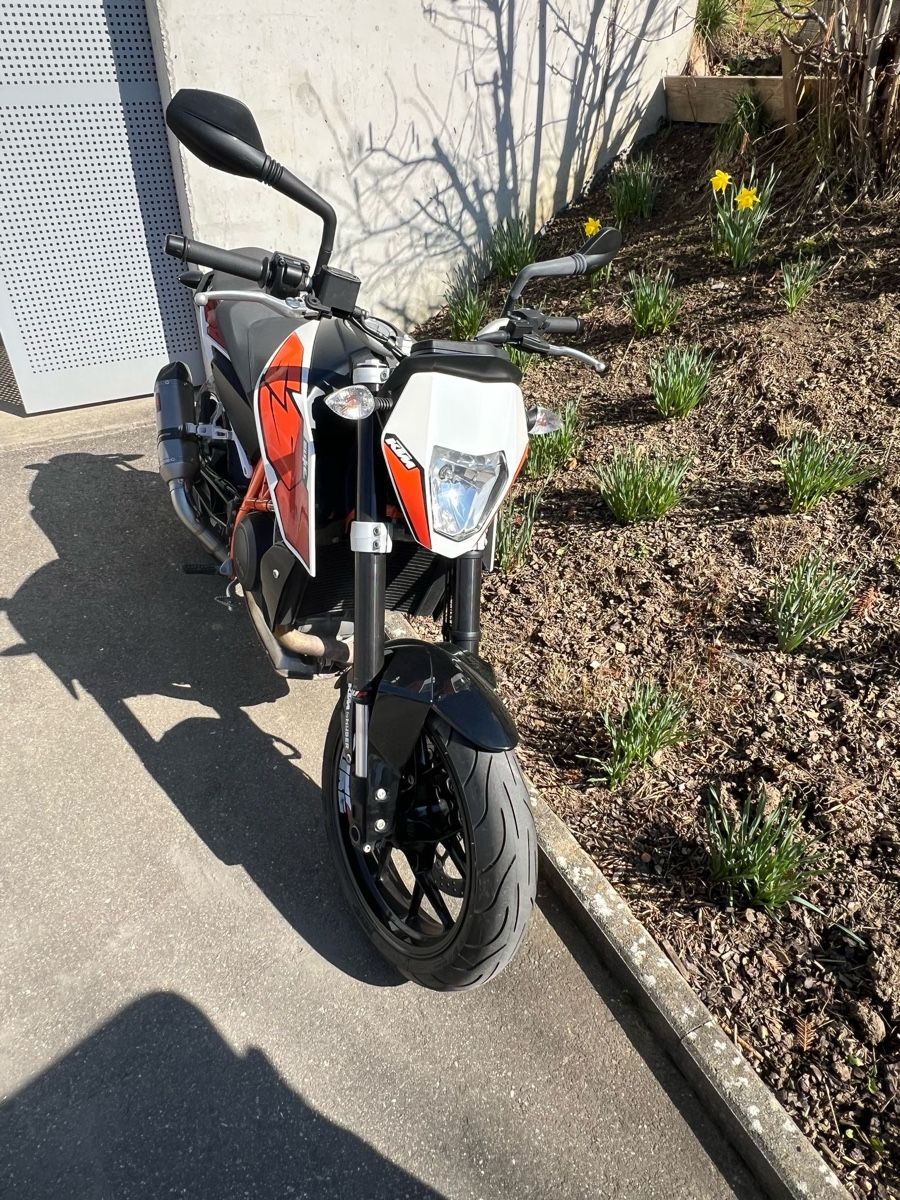 KTM Strasse: KTM Duke 690 (35KW) – Neu (gemäss Beschreibung) aus Niederweningen von dar_c2gp 2