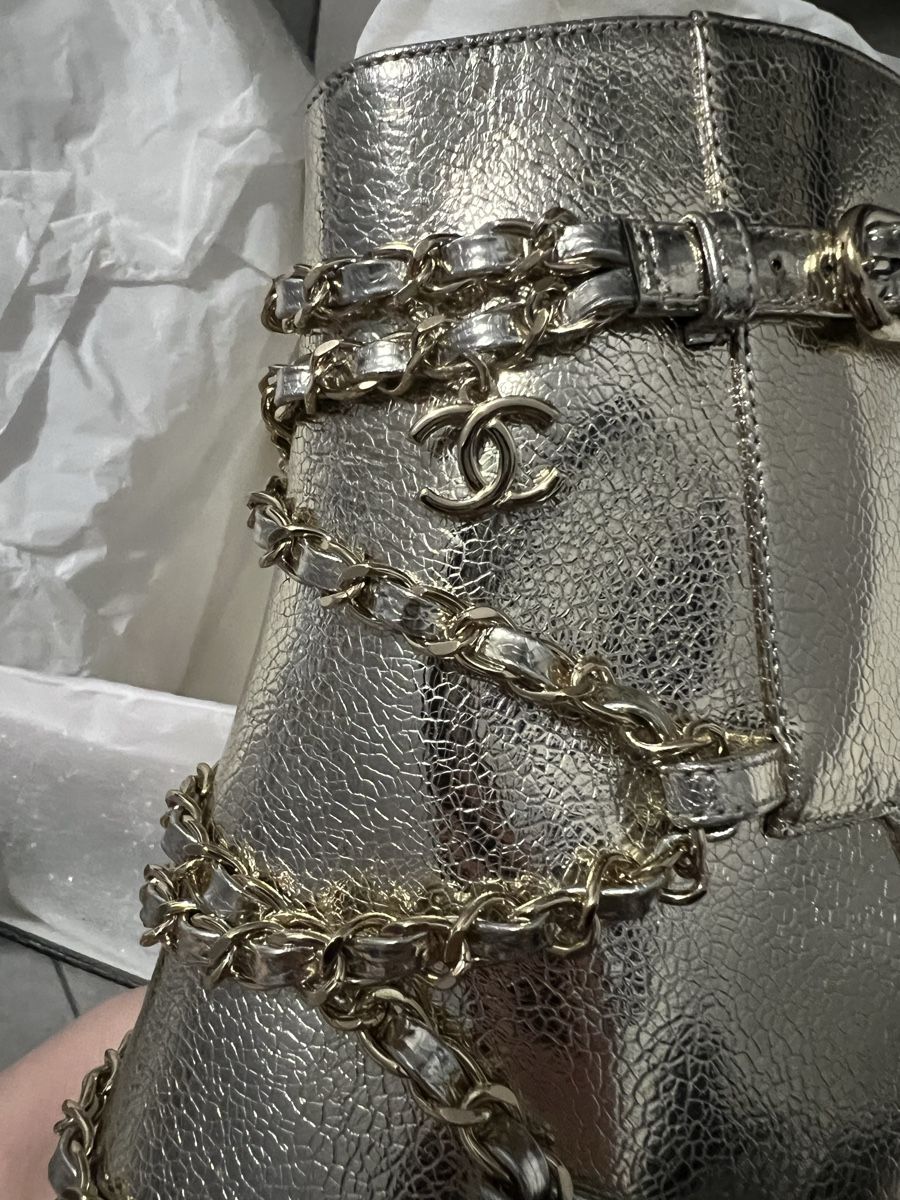 Chanel Scarpe da donna: Bottines Chanel dorées – Nuovo e nell'imballaggio originale da Ropraz venduto da Angy.ruiz 6