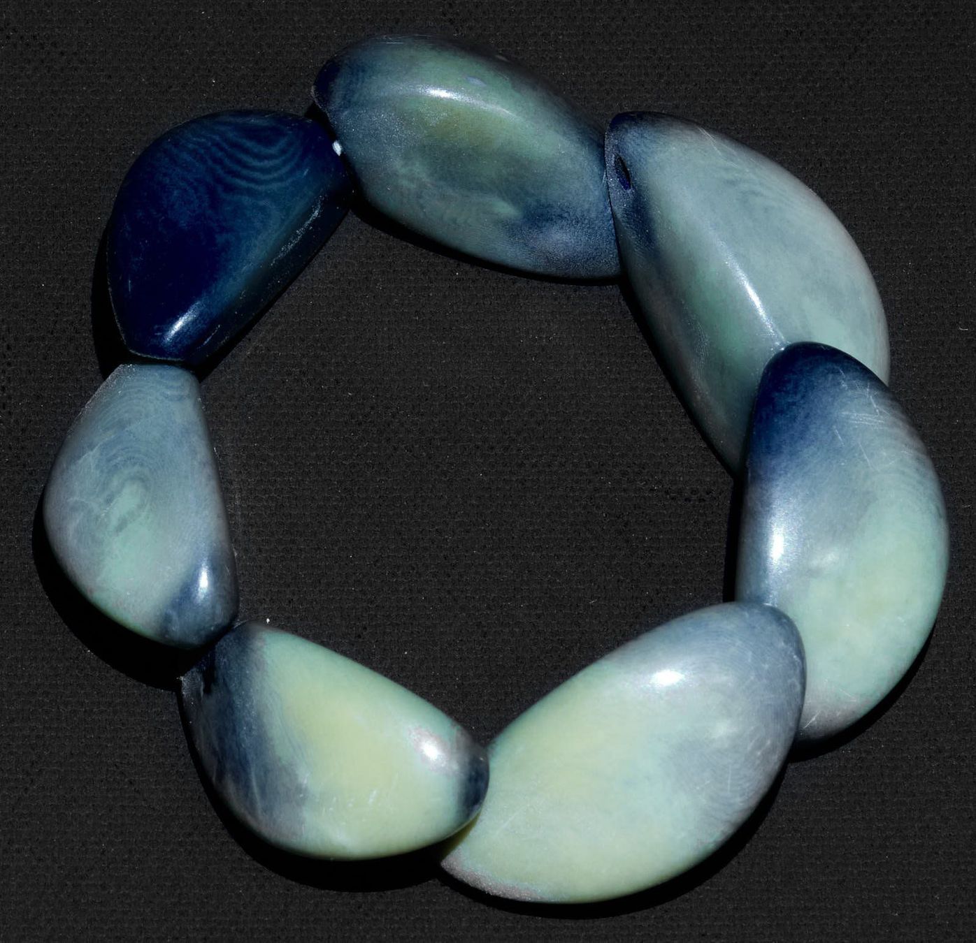 Bracciali & Braccialetti: Bracelet en bleu dégradé – Usato da Courtepin venduto da mara_1808 1