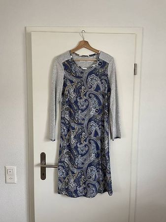 Homewear Kleid langarm Gr. 36/S