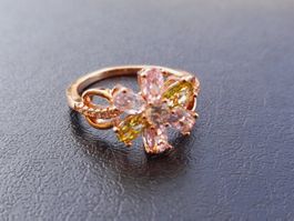 Ring vergoldet 585, size 8 (57), 2.8g, mit Zirkonia