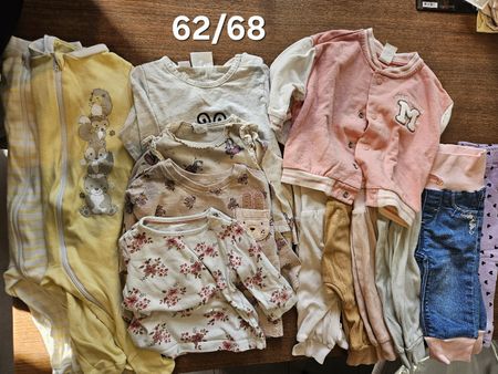 Kleiderpaket Mädschen Grösse 62/68 guter Zustand