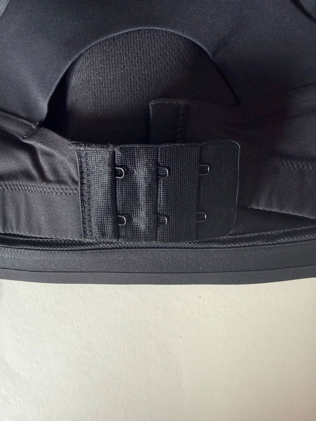 Chantelle Sonstige Unterwäsche: Soft-BH, CHANTELLE, Grösse S,  Farbe Schwarz – Neu und originalverpackt aus Rudolfstetten von gst_g7xl 8