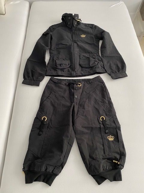 Adidas Anzüge: Adidas Original Special edition jacket and pants – Gebraucht aus Dallenwil von ZD2019