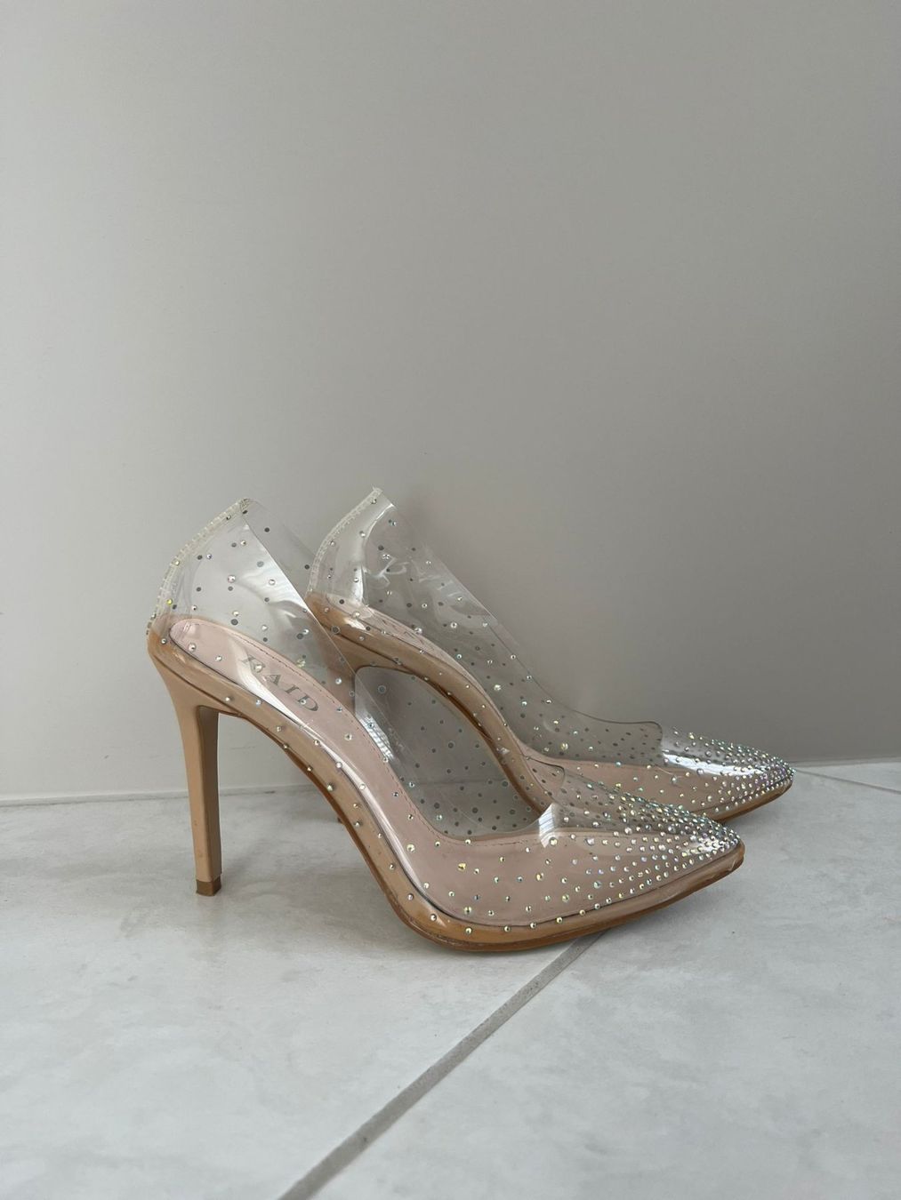 Scarpe da donna: Pumps clear/nude – Usato da Steinmaur venduto da Kiki_m240