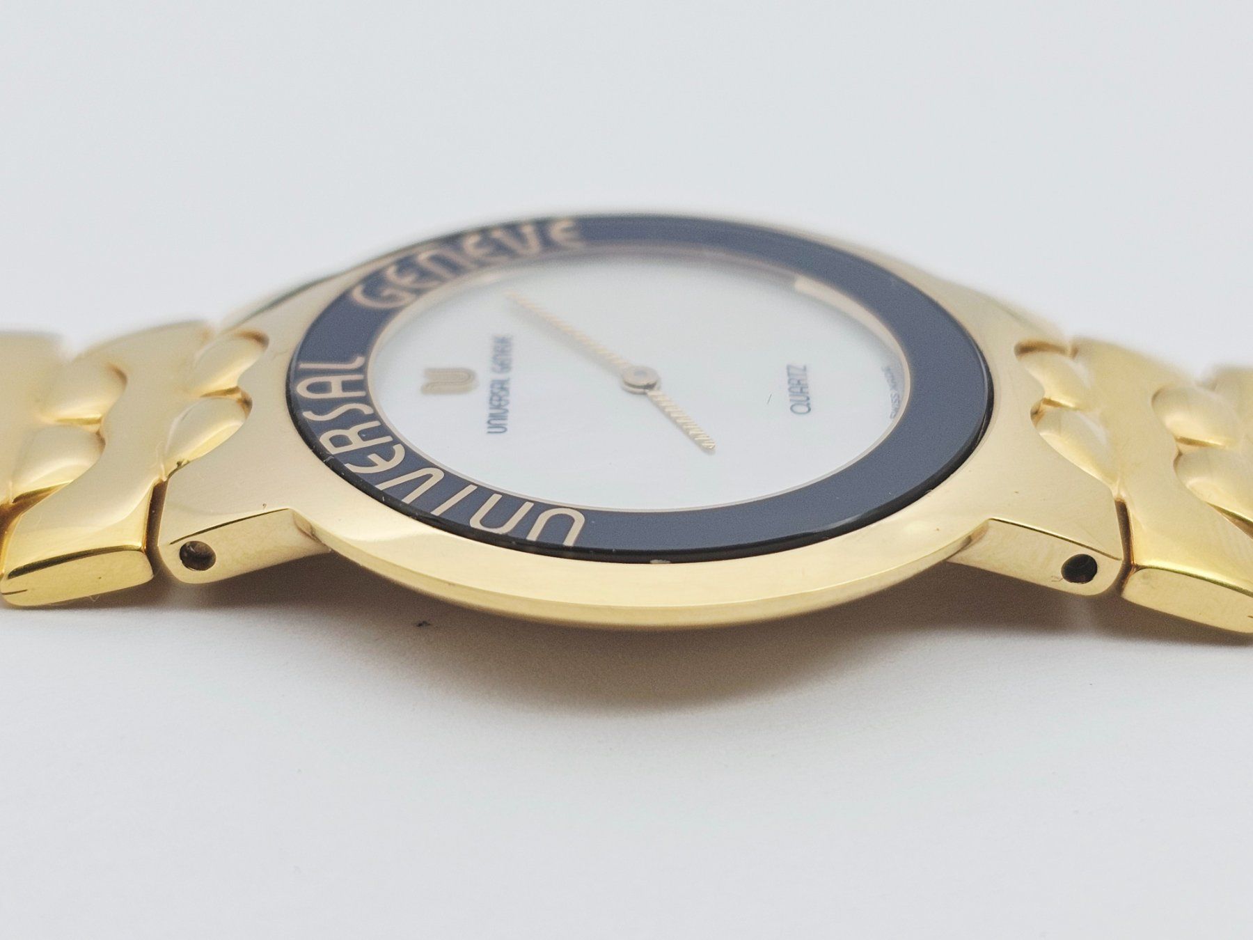 Orologi: Universal Geneve Quarz Armbanduhr NOS – Usato da Bassersdorf venduto da AnkerWatch 3