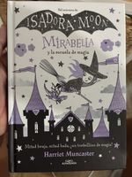 Isadora Moon Mirabella y la escuela de magia Buch