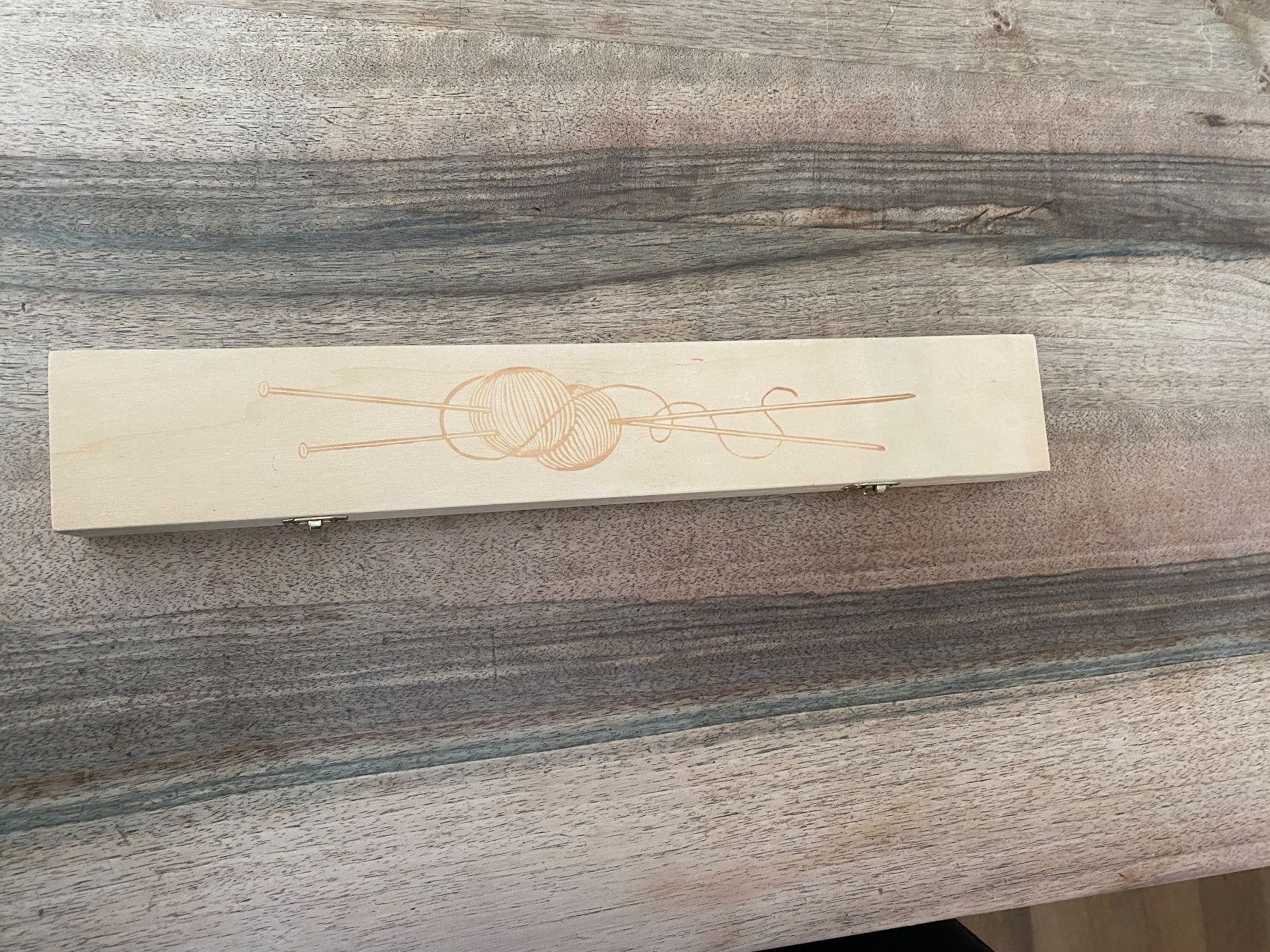 Aiguilles: Stricknadel Etui aus Holz – Neuf (Voir description) à Luzern par Sommer_26