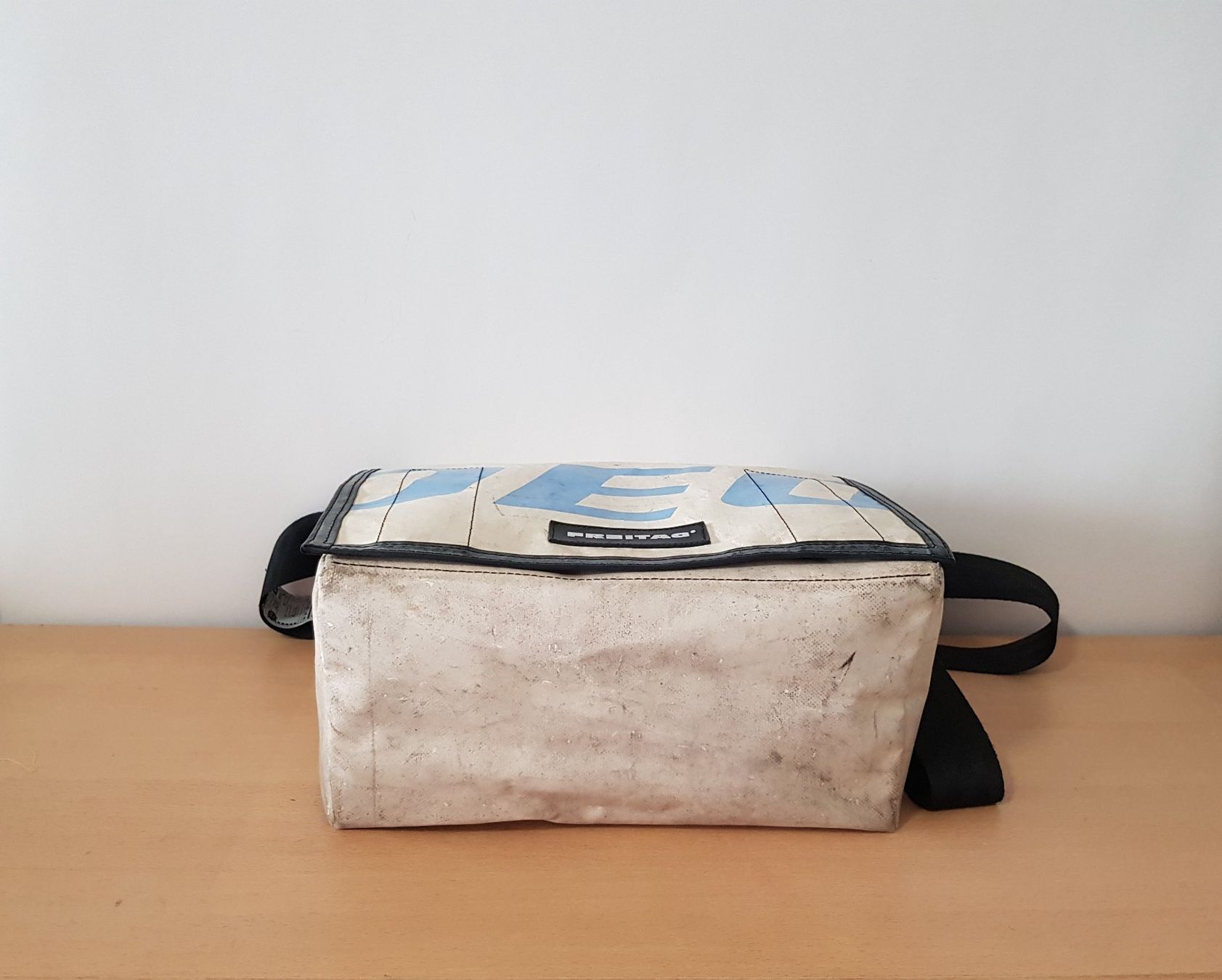 Freitag Borse: Grosse Freitag Tasche / Umhängetasche – Usato da Basel venduto da chien008 4
