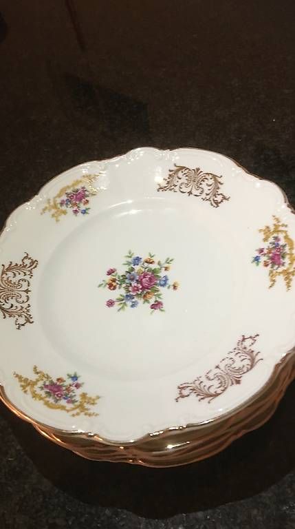 Set di piatti: Piatti vintage  – Usato da Losone venduto da giu_2dtr 2