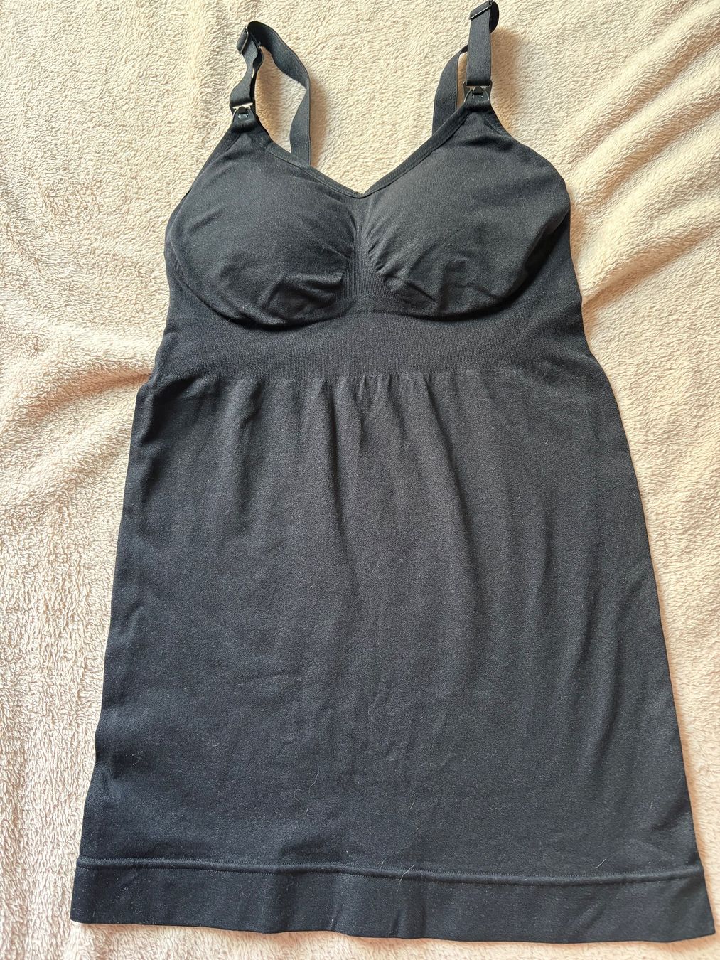 Tops: Schwarzes Stilltop / Umstandstop, Grösse M neu – Neu und originalverpackt aus Münsingen von jsc_xj9b