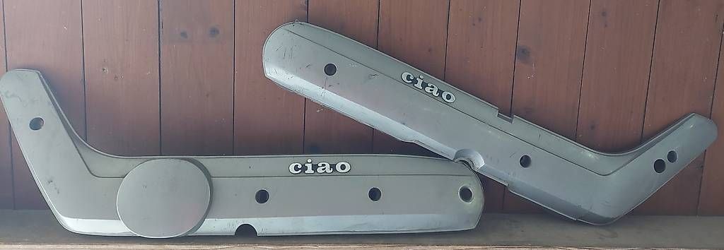 Piaggio Ciclomotori: Seitenverkleidung Piaggio Ciao, grau, gebraucht – Usato da Dagmersellen venduto da Enno777