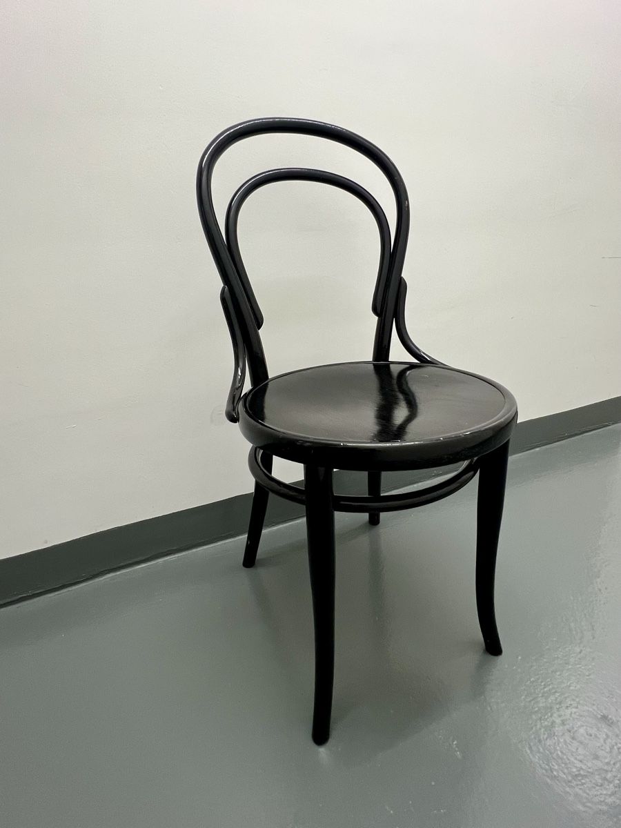 Thonet Stühle: Klassiker von Thonet – Gebraucht aus Zürich von nicozh78 2